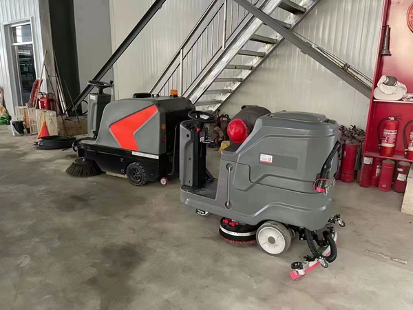 豐潤化工多次向揚子采購洗地機 豐潤化工多次向揚子采購洗地機