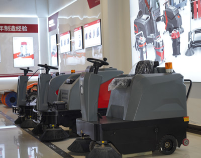 掃地車報(bào)價大概多少錢一臺